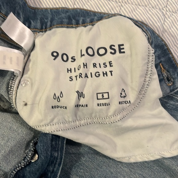 Lucky Brand Jeans size 14/32 90’s high rise straight. In very good condition - Picture 2 of 4